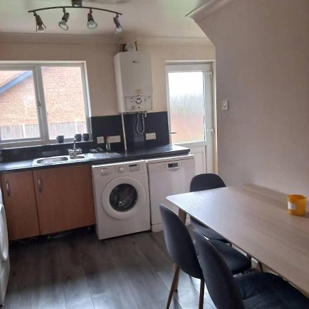 לייסטר Hamilton 3 Bedrooms 10 Minutes From City Centre מראה חיצוני תמונה